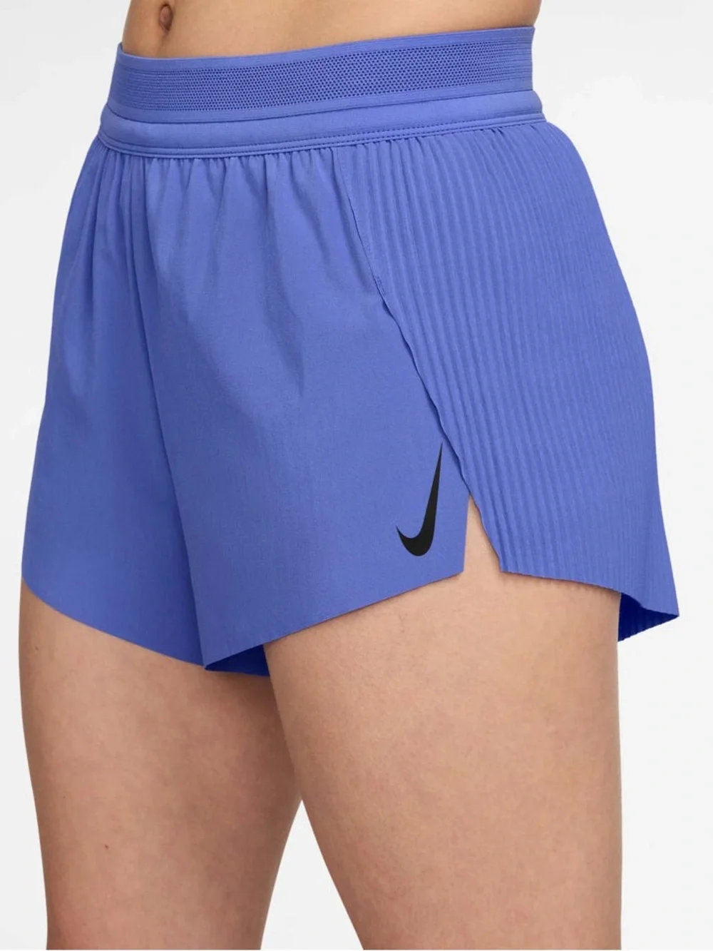 Nike AeroSwift Dri-FIT ADV Mid-Rise Brief-Lined 3